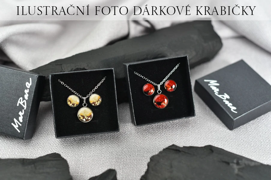 Béžová souprava s kamínky, mini kolo